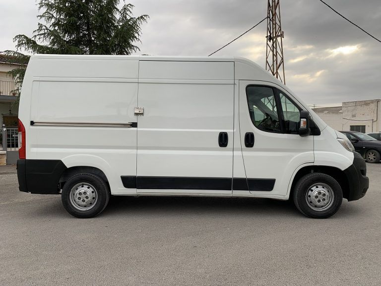 CITROEN Jumper 2.2BlueHDi Furgon 33L2H2