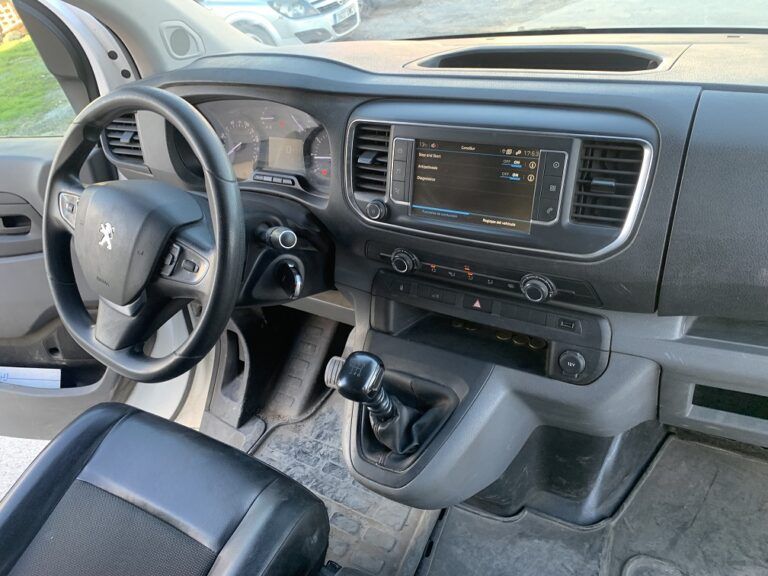 PEUGEOT Expert furgon Premium 1.5 BlueHDI STANDARD