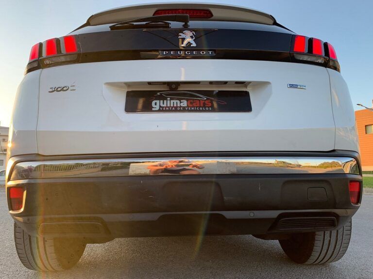 PEUGEOT 3008 Allure 1.2 PureTech SS