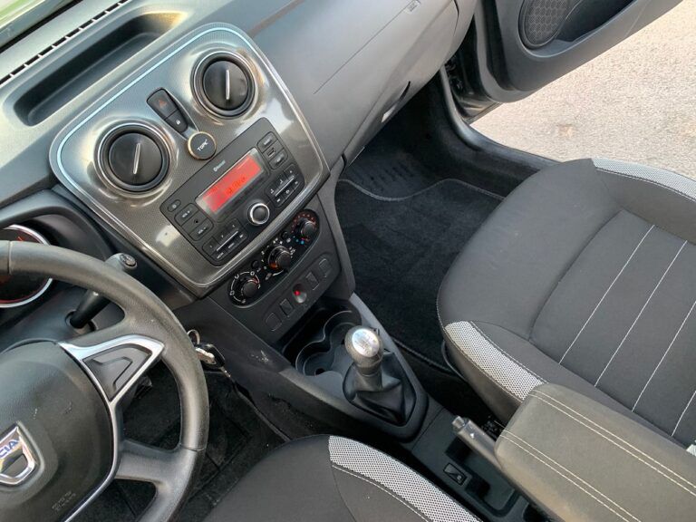 DACIA SANDERO STEPWAY ESSENTIAL 0.9TCE