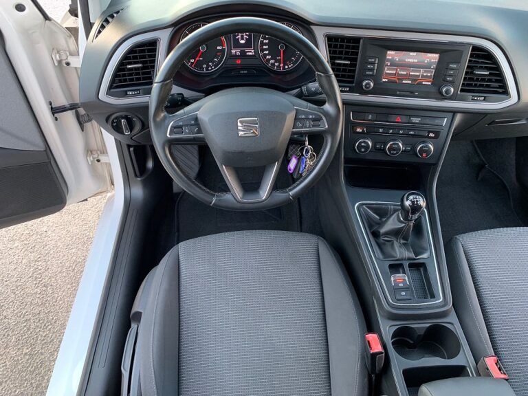 SEAT LEON 1.6 TDI STSP STYLE