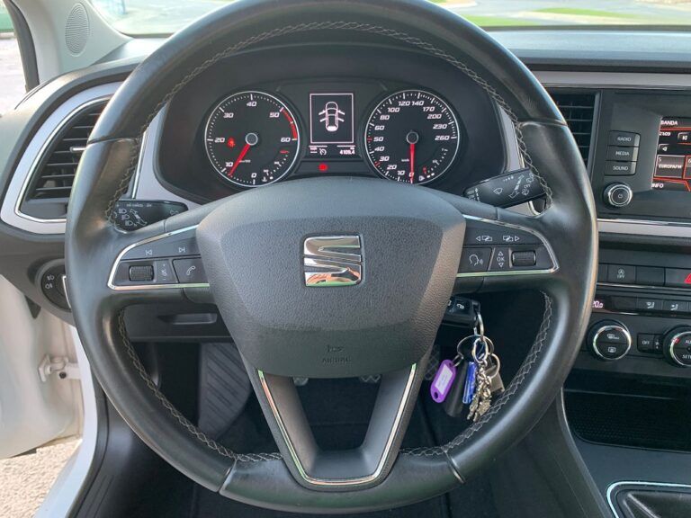 SEAT LEON 1.6 TDI STSP STYLE