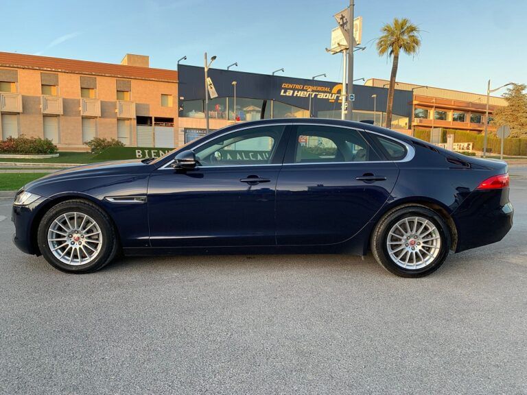 JAGUAR XF 2.0D Prestige