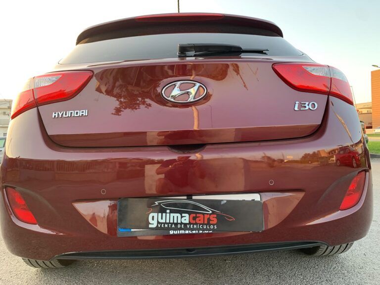 HYUNDAI i30 1.4 MPI BlueDrive 25 Aniversario
