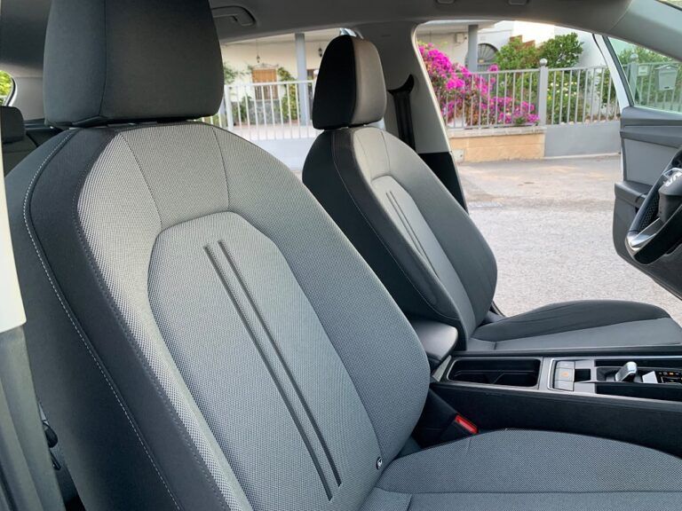 SEAT León SP 2.0 TDI DSG Style Go