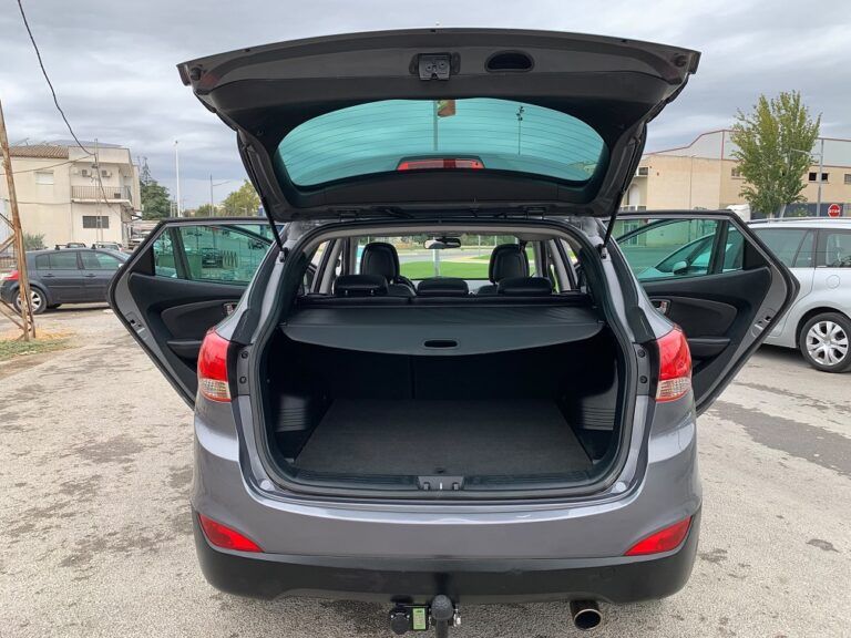 HYUNDAI ix35 1.7 CRDi Comfort Sky 4x2