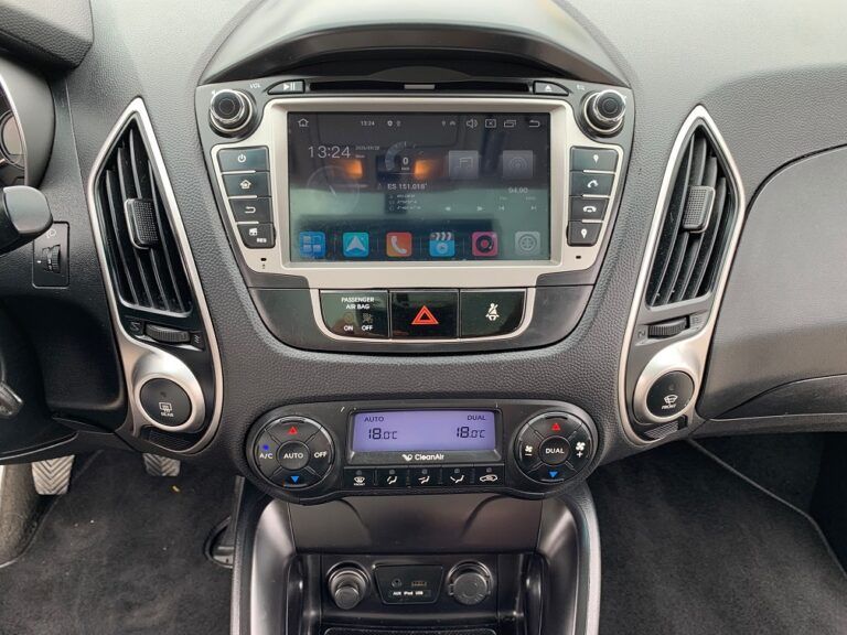 HYUNDAI ix35 1.7 CRDi Comfort Sky 4x2