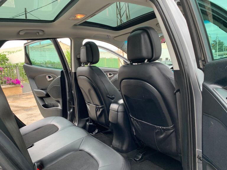 HYUNDAI ix35 1.7 CRDi Comfort Sky 4x2