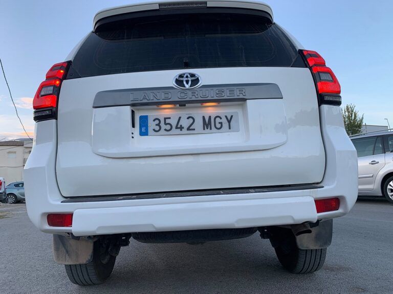TOYOTA LAND CRUISER 2.8 D4D GX