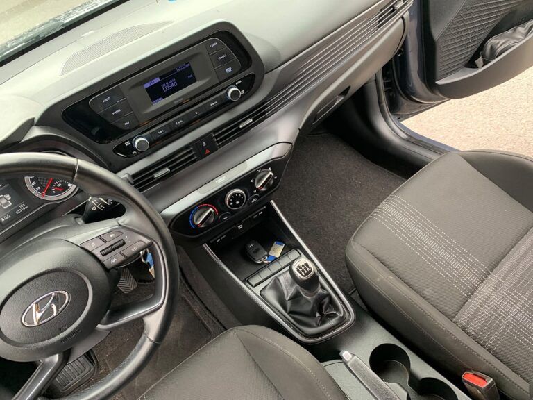 HYUNDAI Bayon 1.2 MPI ESSENCE